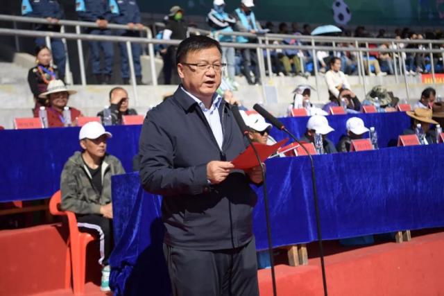 迪马：科莫就查洛巴薪资达一致，转会费和奖金各有500万欧分歧